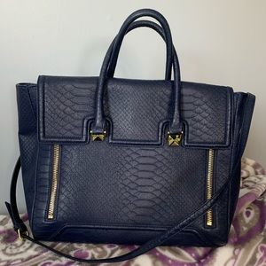 Navy tote